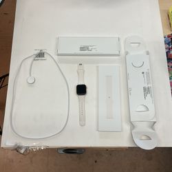 Apple Watch Series 10 (42mm, Rose Gold, Cellular) – Model A3001, S/M Band