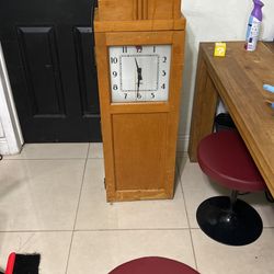 Vintage Clock 1940s