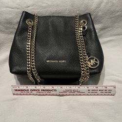 Michael Kors Jet Set Crossbody 
