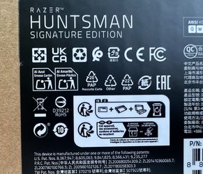 Razer Huntsman Signature Edition IN HAND