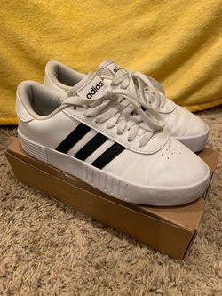 Womens Platform Adidas (Size 7 1/2)