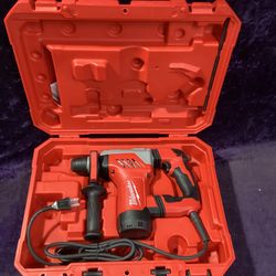 🧰🛠Milwaukee 1-1/8” Corded SDS-Plus Rotary Hammer w/Case-NEW!-$250!🧰🛠