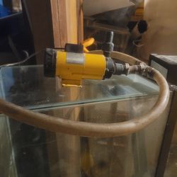 Aquariums Pumps Or Pond Pumps