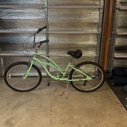 Trek Electra 3 Spd Beach Cruiser