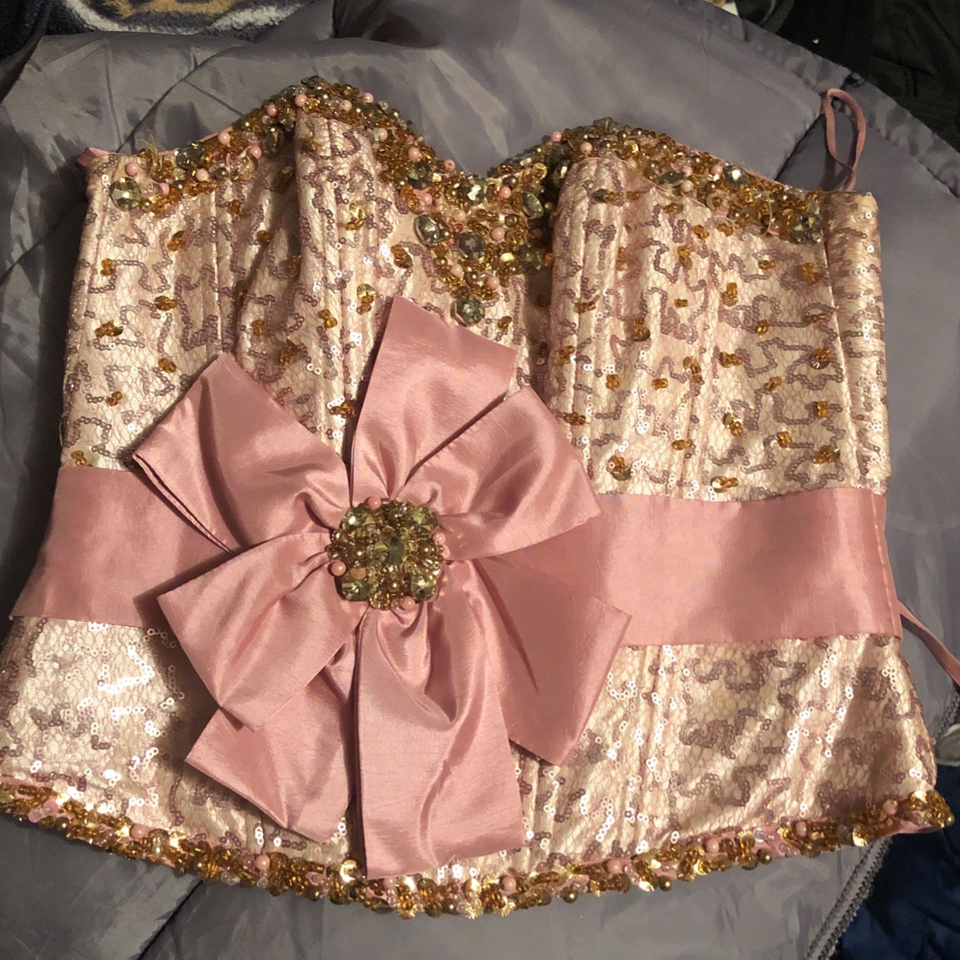 Quince 3 Piece Dress Rose Gold Super Gorgeous W Bible , Cushion N Flowers