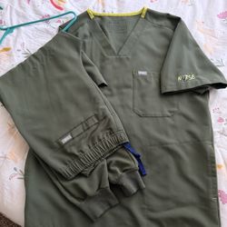 Figgs Scrub For Men