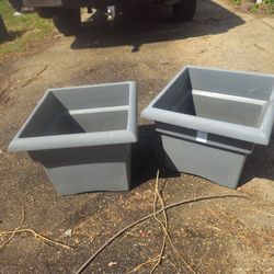 Prices firm.. 2...14x14 planters