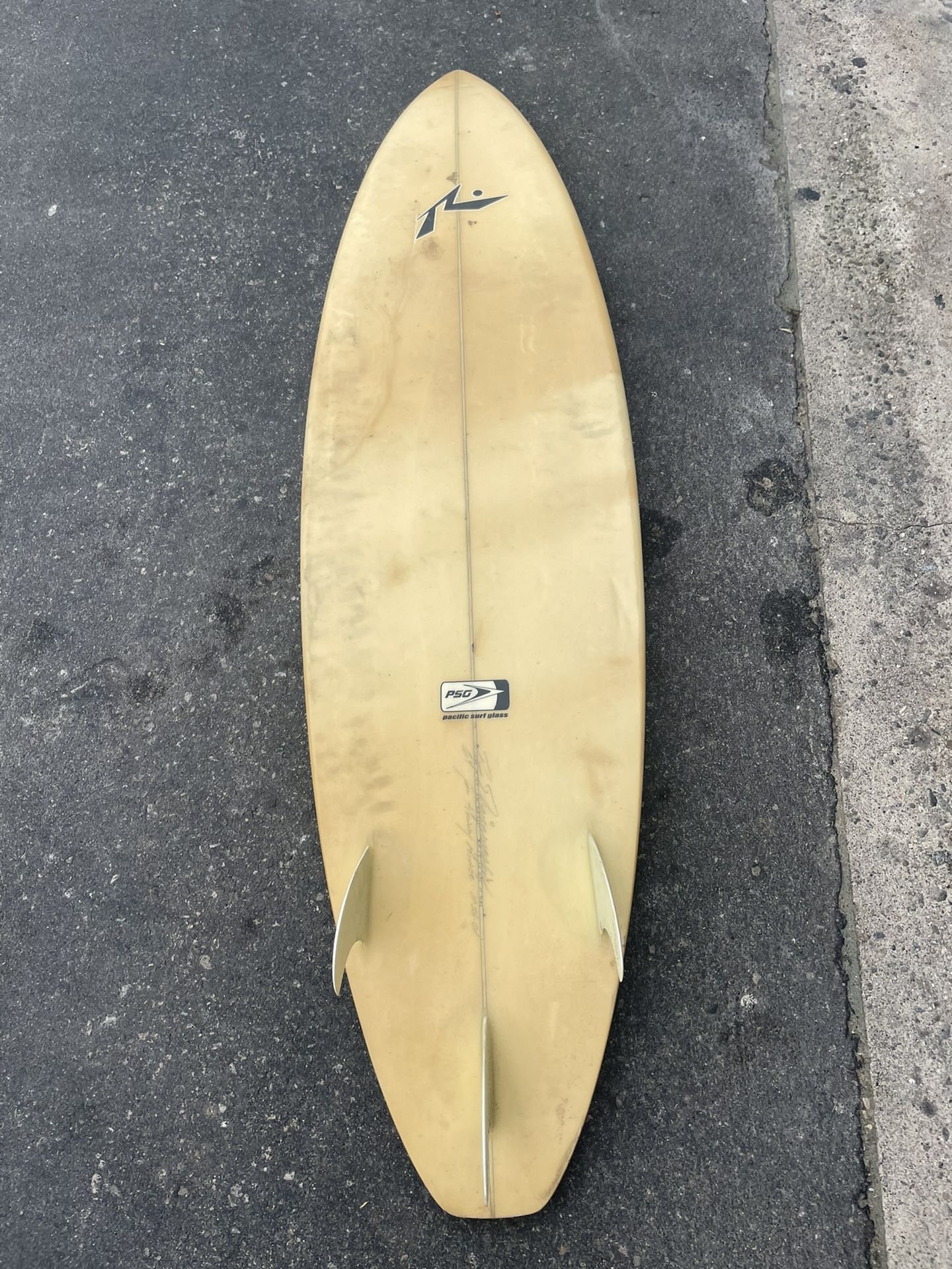 Rusty Surfboard 6’4”