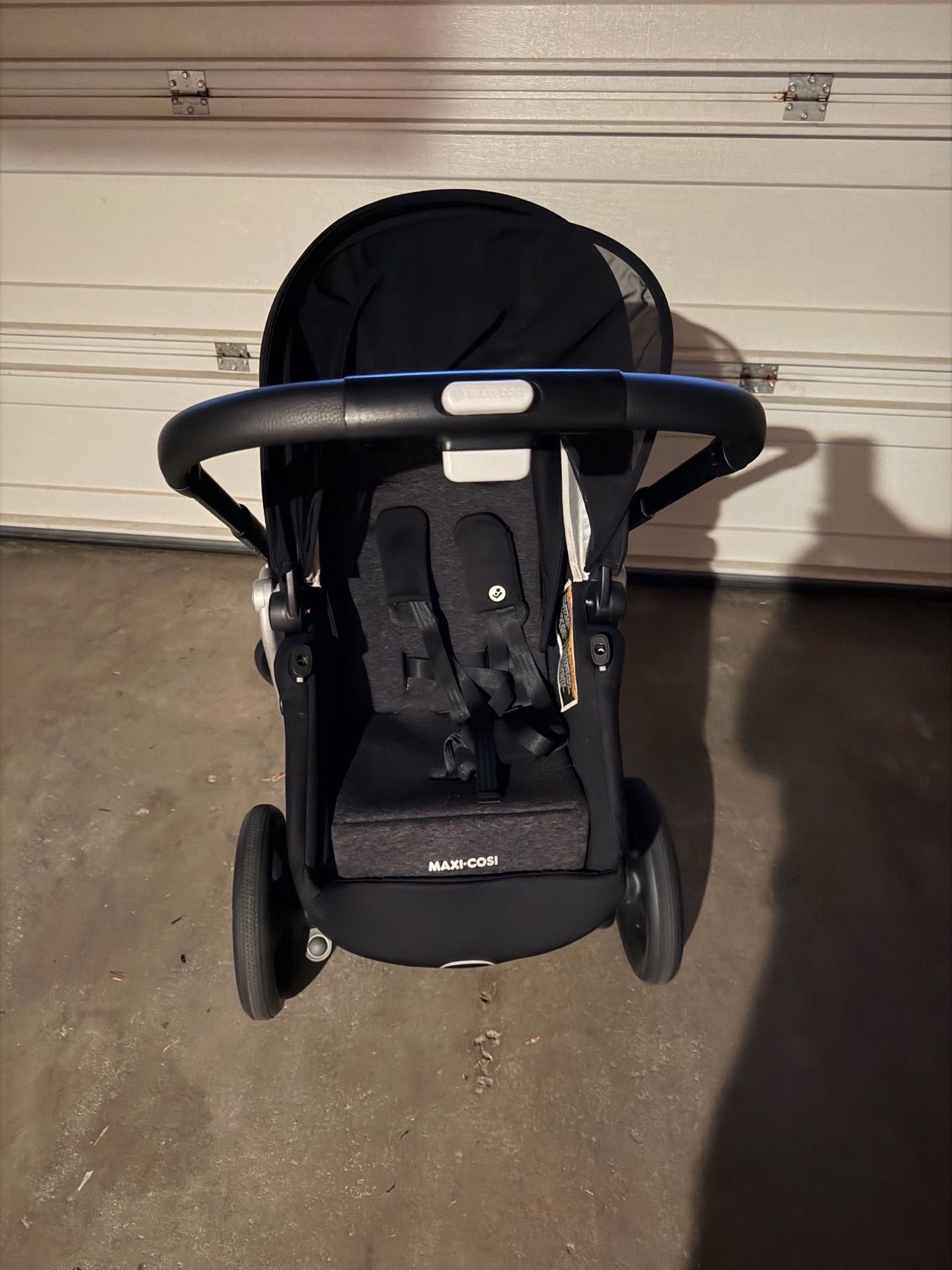 nuna mixx next stroller with mag buckle Magnetic + PIPA Aire RX Infant Car Seat with Relx base Travel System Doona Infant Car Seats stroller COLOR:BK/White/Red Baby Stroller Spacerowy Lavastone the mixx next exudes