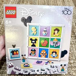 LEGO Disney: 100 Years of Disney Animation Icons (43221)