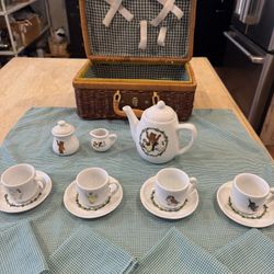 RARE 1999 Maurice Sendak "Little Bear" Picnic Tea Set - Schylling  Vintage