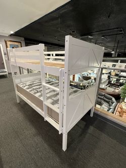 TWIN OVER TWIN BUNK BED