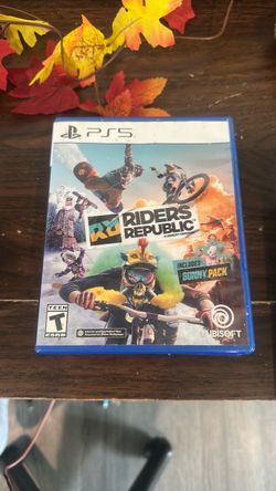 Riders Republic PS5 Game with Bunny Pack