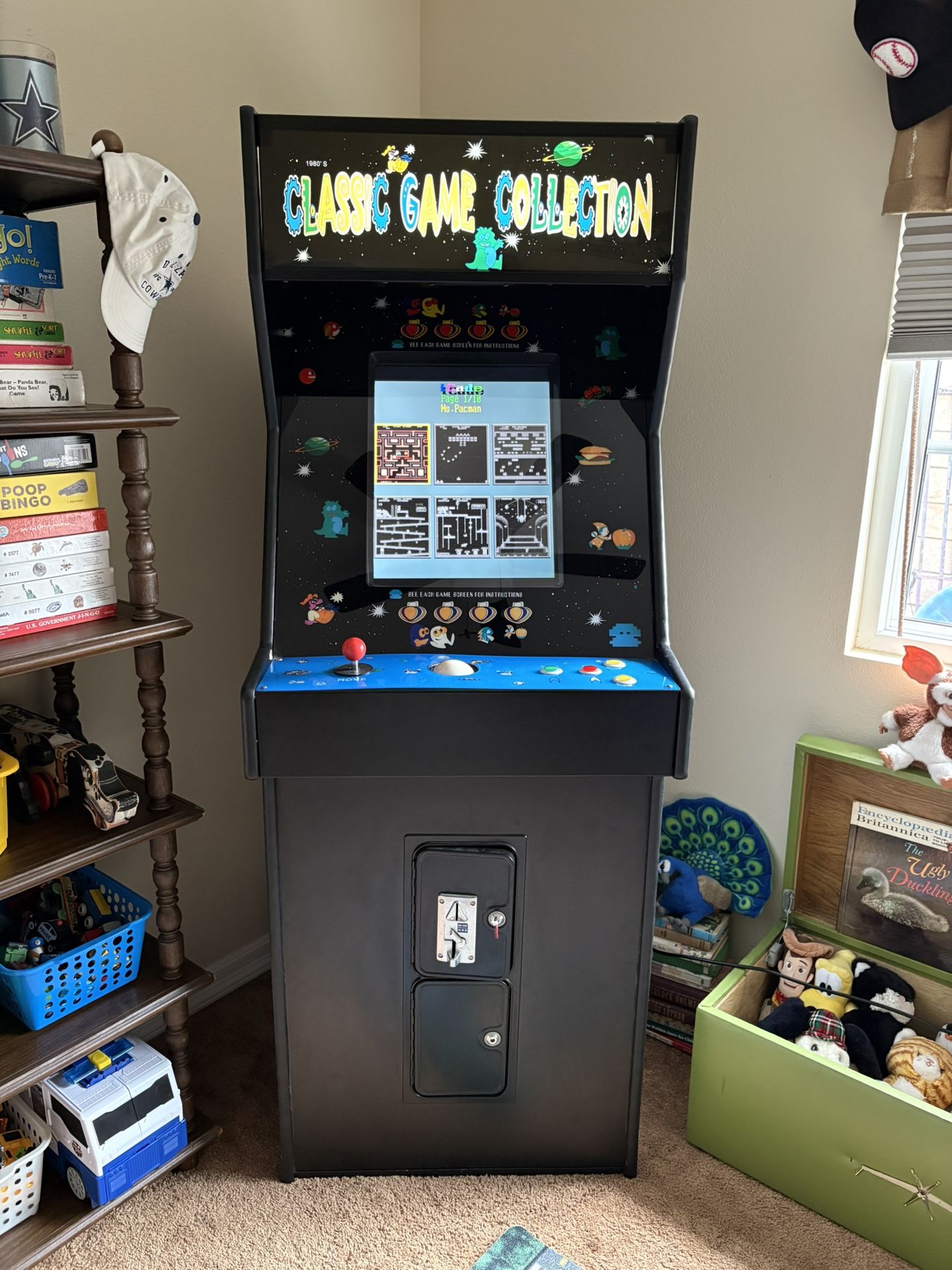 Full size Arcade Machine With 60 Games In Like New Condition