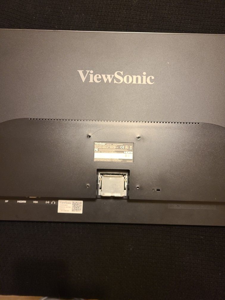 2 Viewsonic 32" Computer Monitors