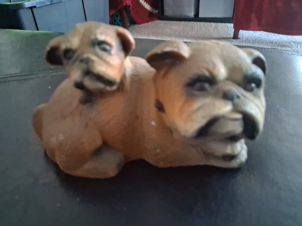 glass/porcelain  pets 