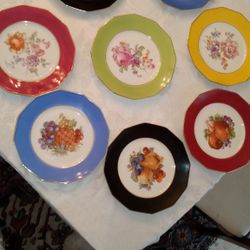 M & R Multicolored 6 Plates Porcelain Plates Set