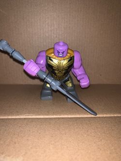 LEGO Thanos Big Figure with Weapon