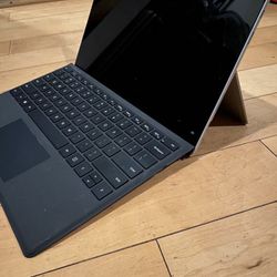 Surface Pro Laptop 