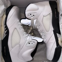 Jordan 5s White-black Sail