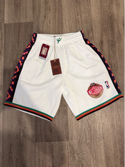 Mitchell & Ness 1995 West All Star shorts new with tags size medium