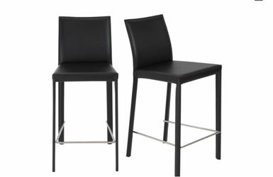 Set of 2 Black Leather Bar Stools