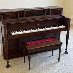 Free Piano - Yahama Piano 