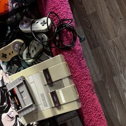 SNES 3 Games 3 Controllers Untested 