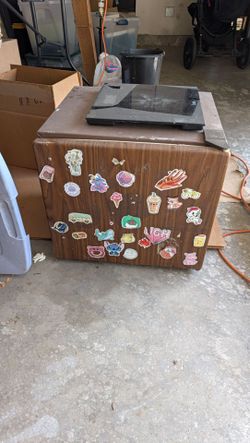 Mini fridge