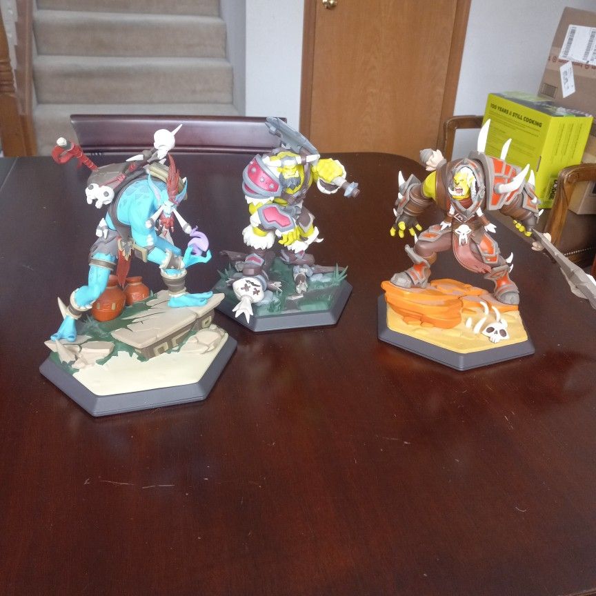 World Of Warcraft Legends Statues for Sale in Woodinville, WA