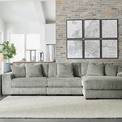 Lindyn Fog 3-Piece RAF Chaise Sectional
