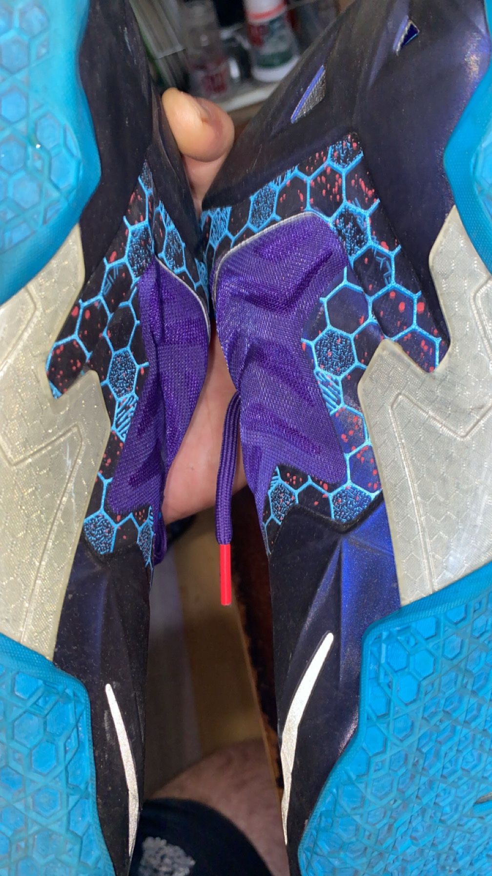 Lebron 11 Hornets