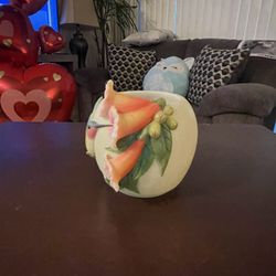 Title: Ibis & Orchid Design Hummingbird & Trumpet Flower Votive Candle Holder/Night Light
