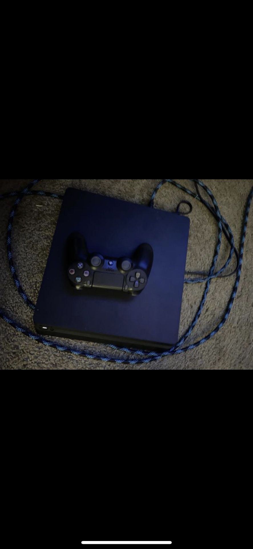 PS4 Slim 1TB - w/ Controller + Wires