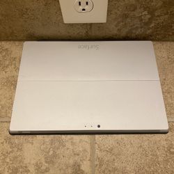 Microsoft Surface Pro 3 Touch Screen 4th Gen i3 with Backlit Keyboard