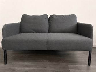 Love seat