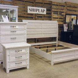 Maybelle White Bedroom Set Queen or King Beds Dressers Nightstands Mirrors Chests Options With İnterest Free Payment Options 