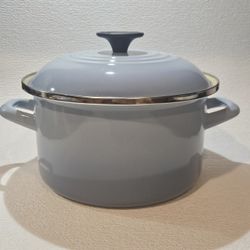 Le Creuset petite stock pot in Coastal blue