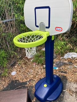 Little tikes kids basketball goal