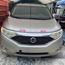 2011 Nissan Quest