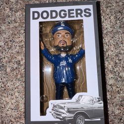 Ice Cube Bobble head 