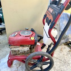 Craftsman Exclusive 2550 PSI/2.0 GPM 2-Tank Pressure Washer System