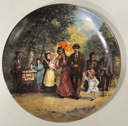 VTG "Die Familie Kappelmann" (The Holiday Week of the Family Kappelmann) collector's plate series