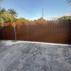 Portones De Durafence 