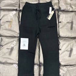 Black Essential Sweats