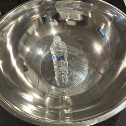 30 Qt. Stainless Steel Mixing Bowl