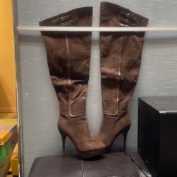New Brown Suede Thigh High Stiletto Boots Size 8