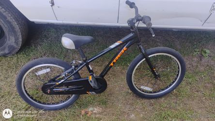 TREK PRECALIBER 20" KIDS BIKE GREAT CONDITION