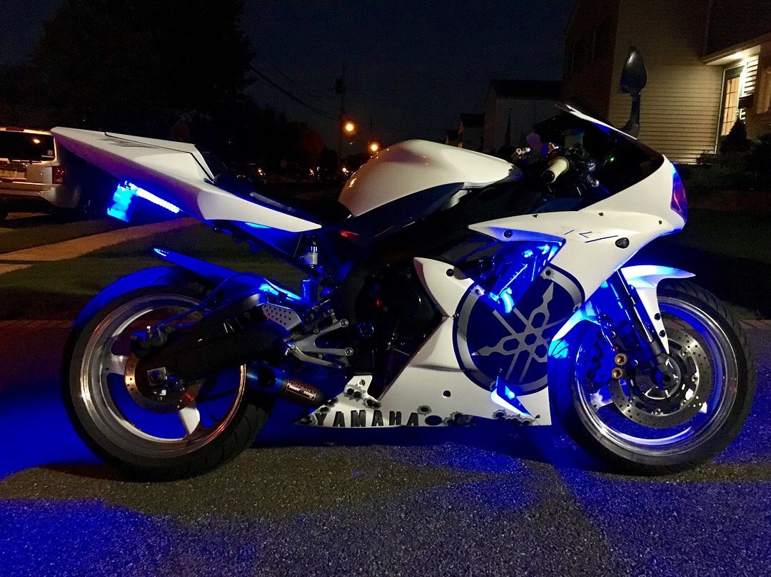 2002 Yamaha YZF-R1