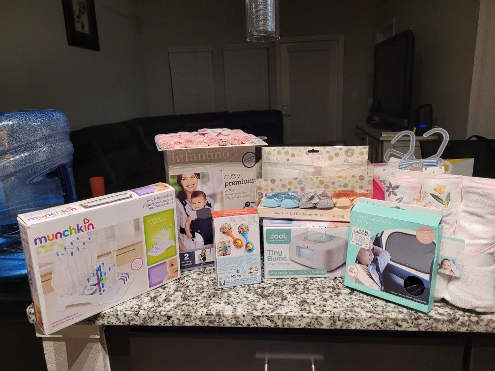 Baby Clothes And Shoeses For Free 3m-1yr
